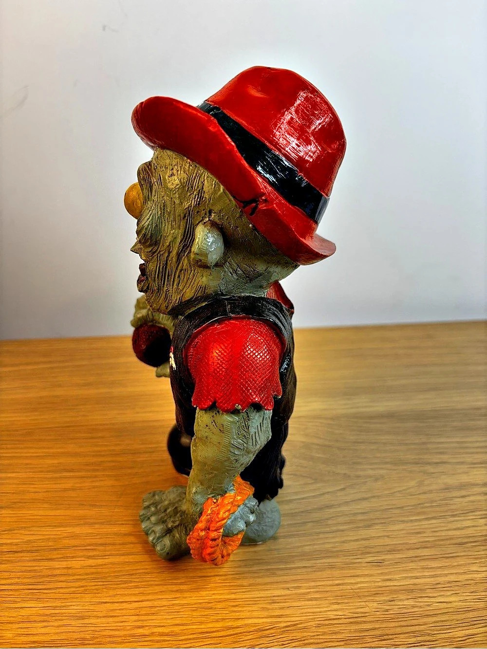 Denver Broncos NFL Team Zombie Resin Figurine - Picture 5 of 8